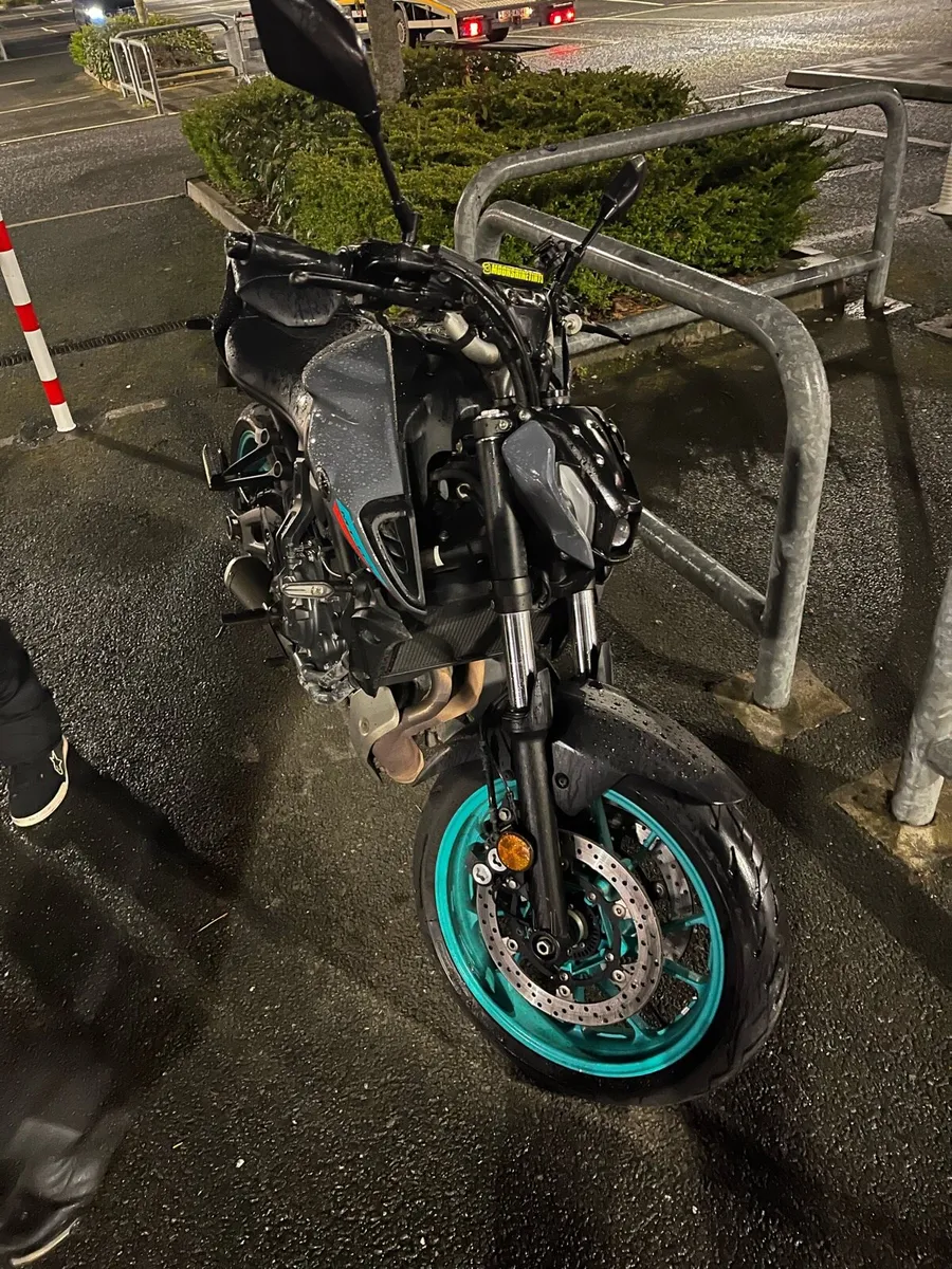 Yamaha mt07 2024 - Image 4