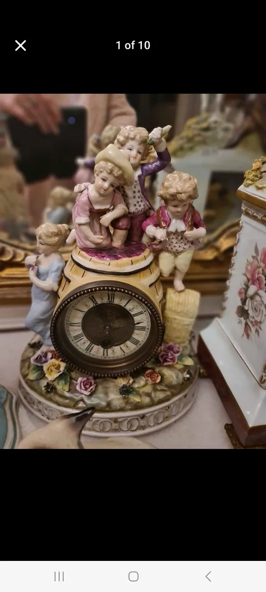 Antique porcelain clock - Image 1