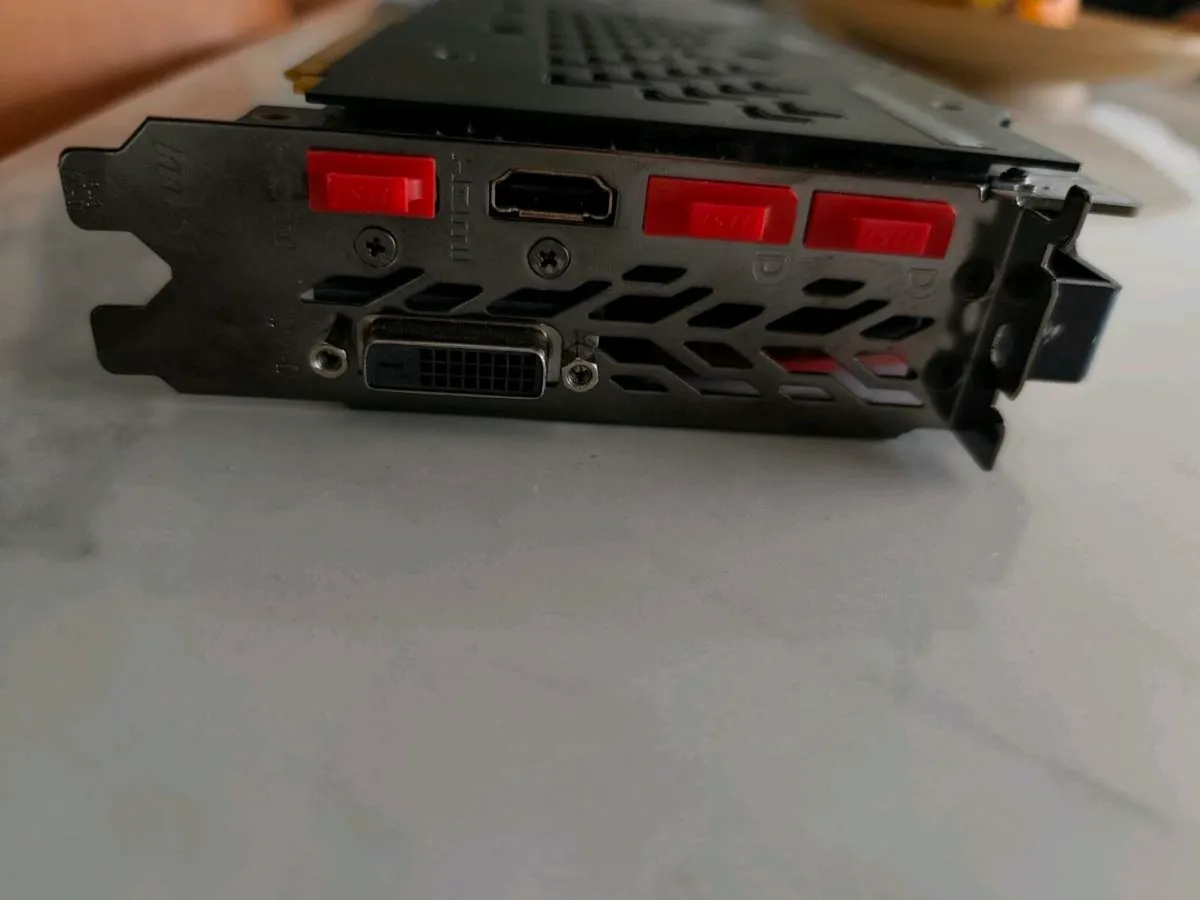 MSI 580 gaming x 8gb - Image 3
