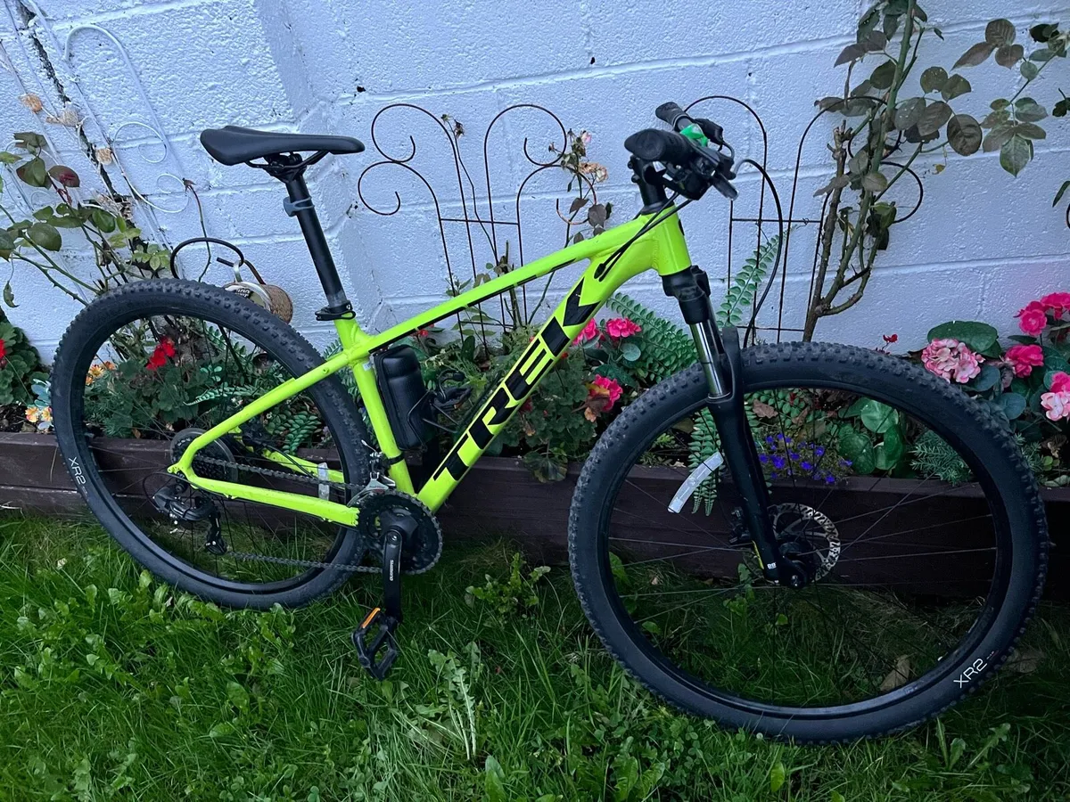 Trek Marlin 5 - Image 1