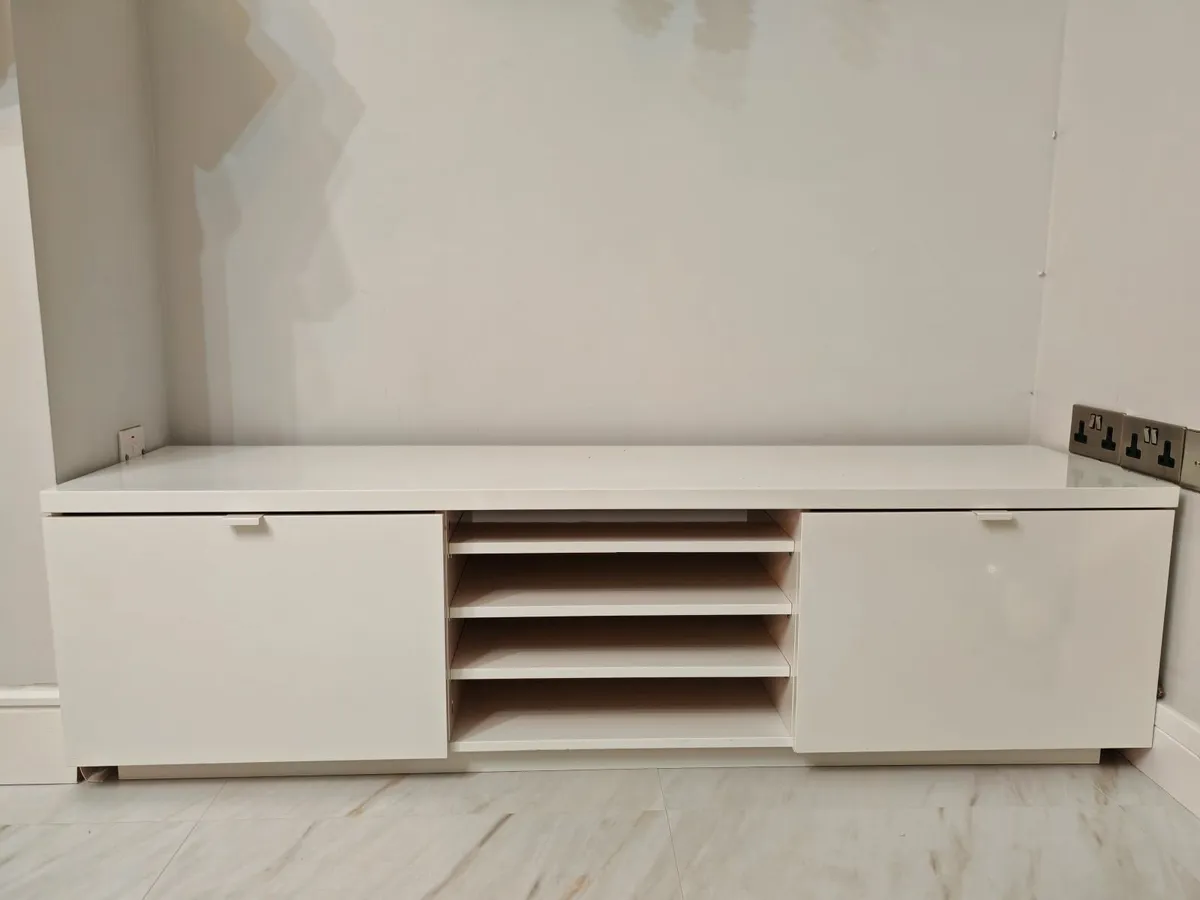 White Gloss TV stand - Image 1