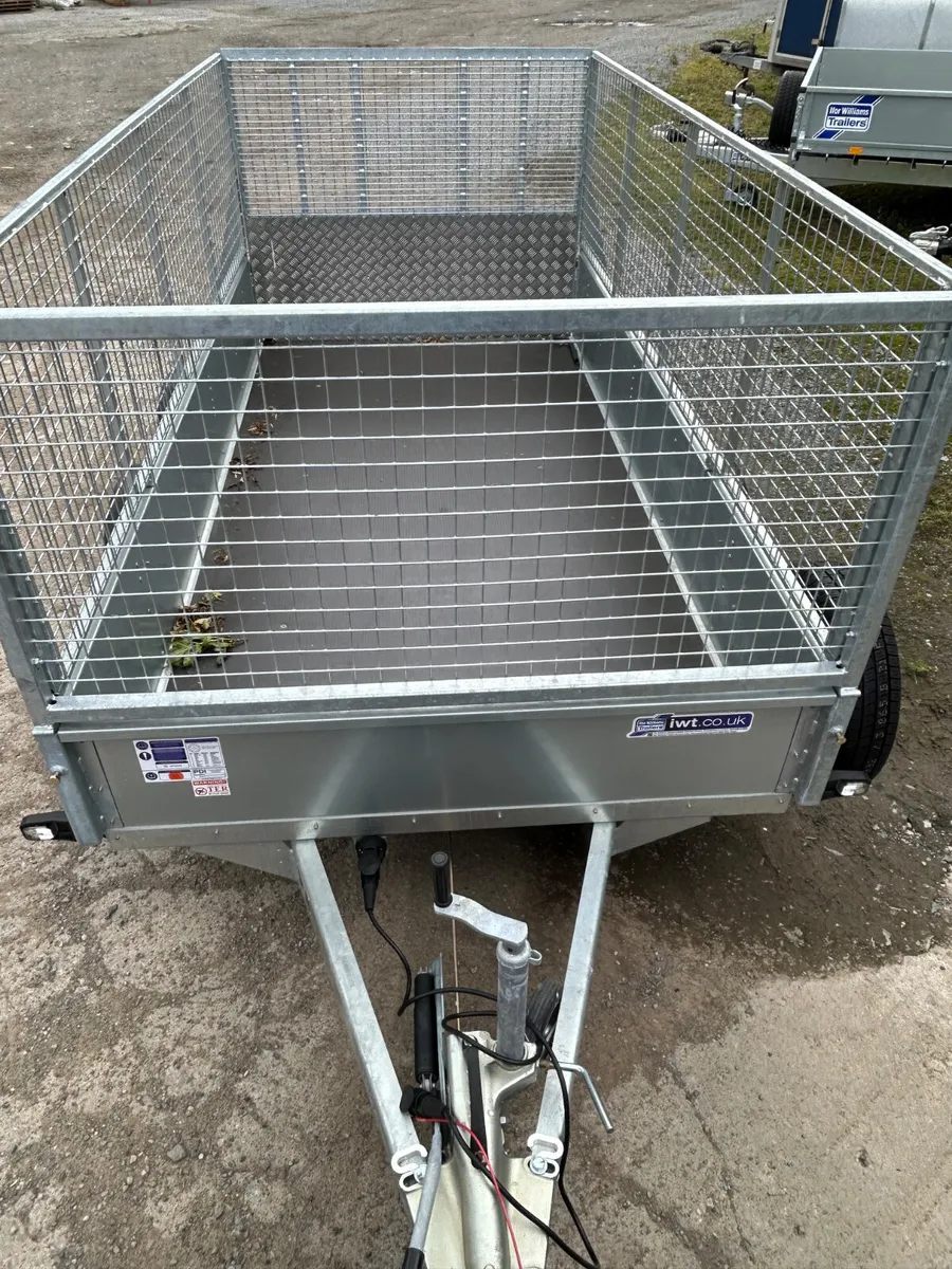 New Ifor Williams 10x5 GD105 with Mesh and Ramp - Image 2
