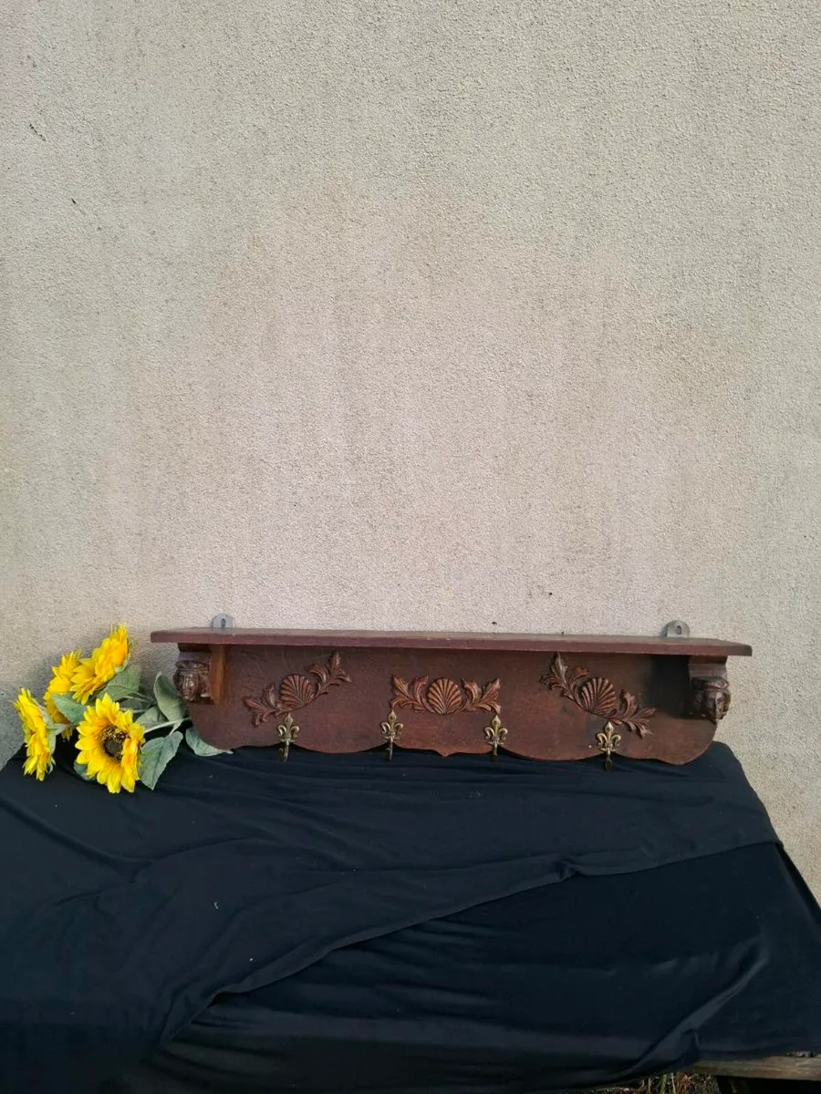 Wood coat holder postage possible