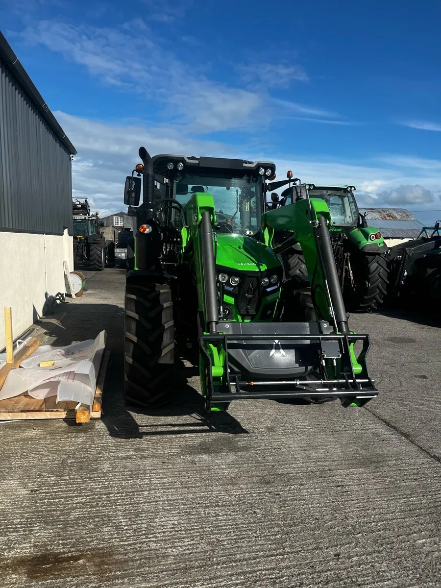 Tractor - Image 3