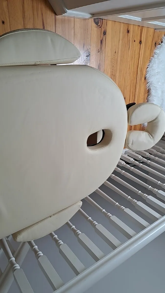 Massage bed - Image 2