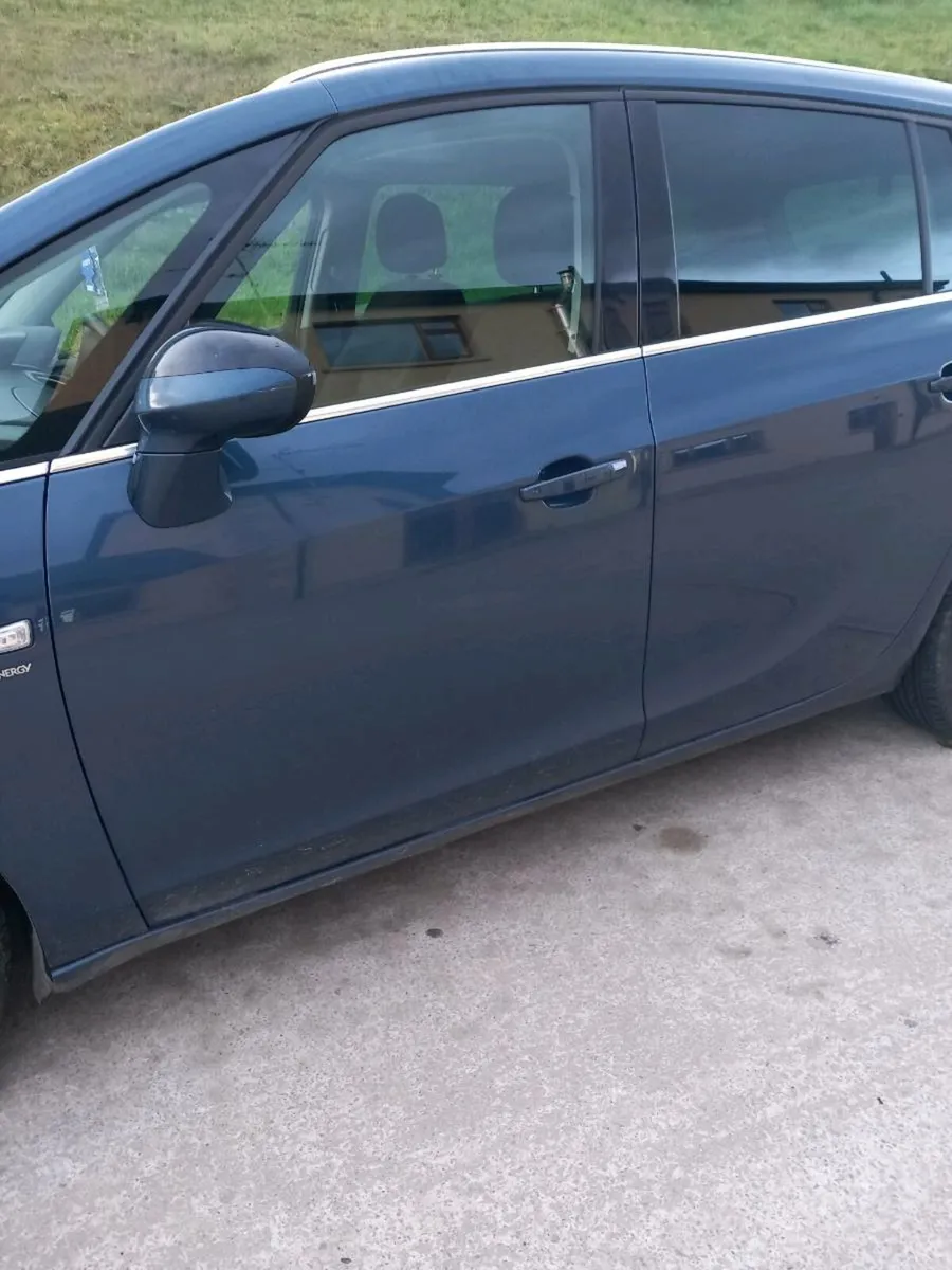 Vauxhall Zafira 7 seater - Image 2