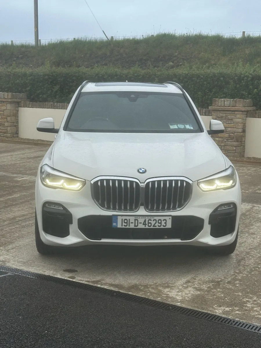 BMW X5 - Image 2