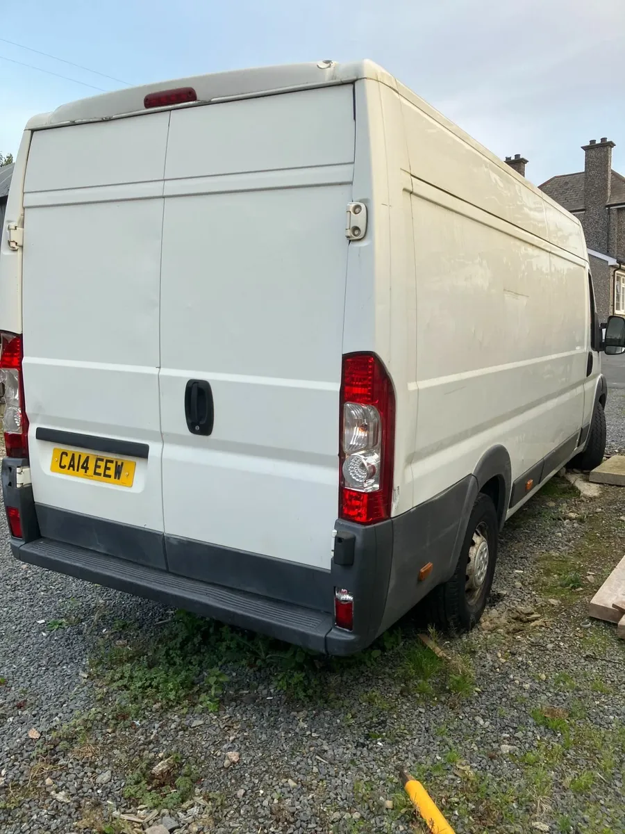 Peugeot Boxer 2014 parts or repair - Image 2