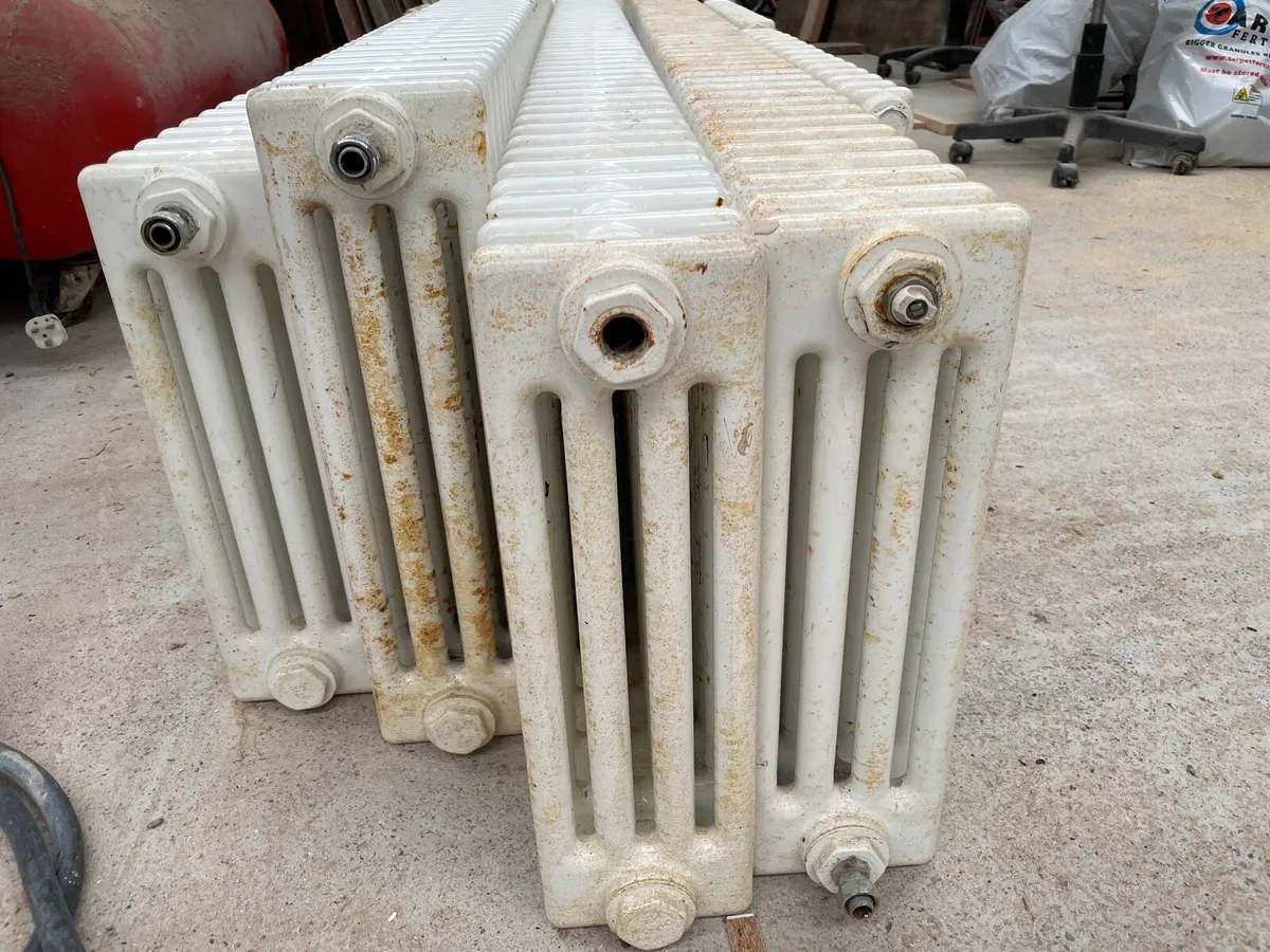 Cast iron radiators - Image 2