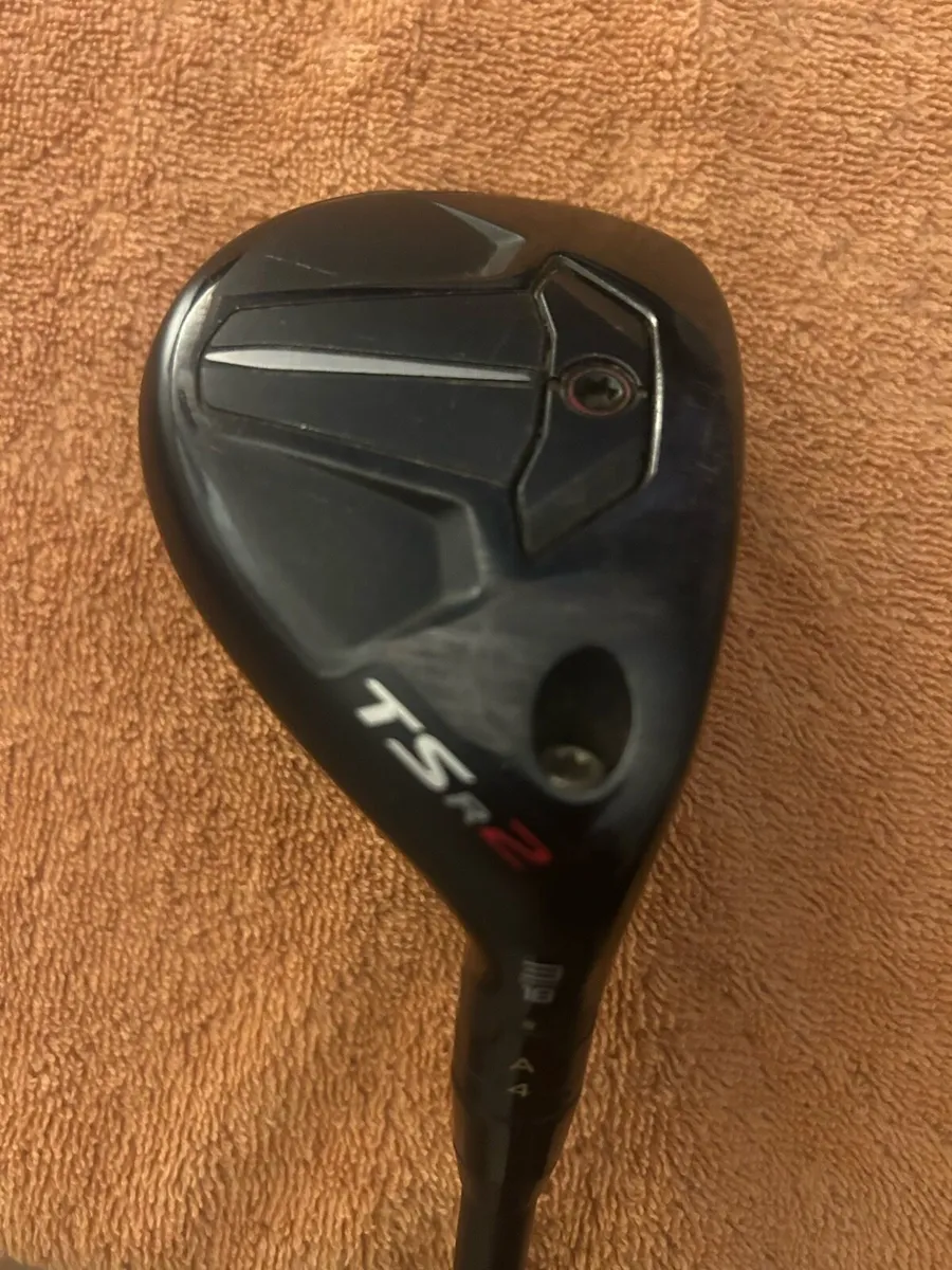 Titleist TSR2 rescue club - Image 1