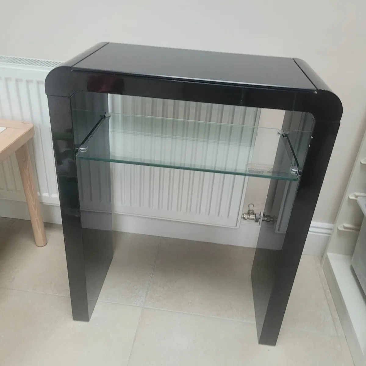 Black console table - Image 4