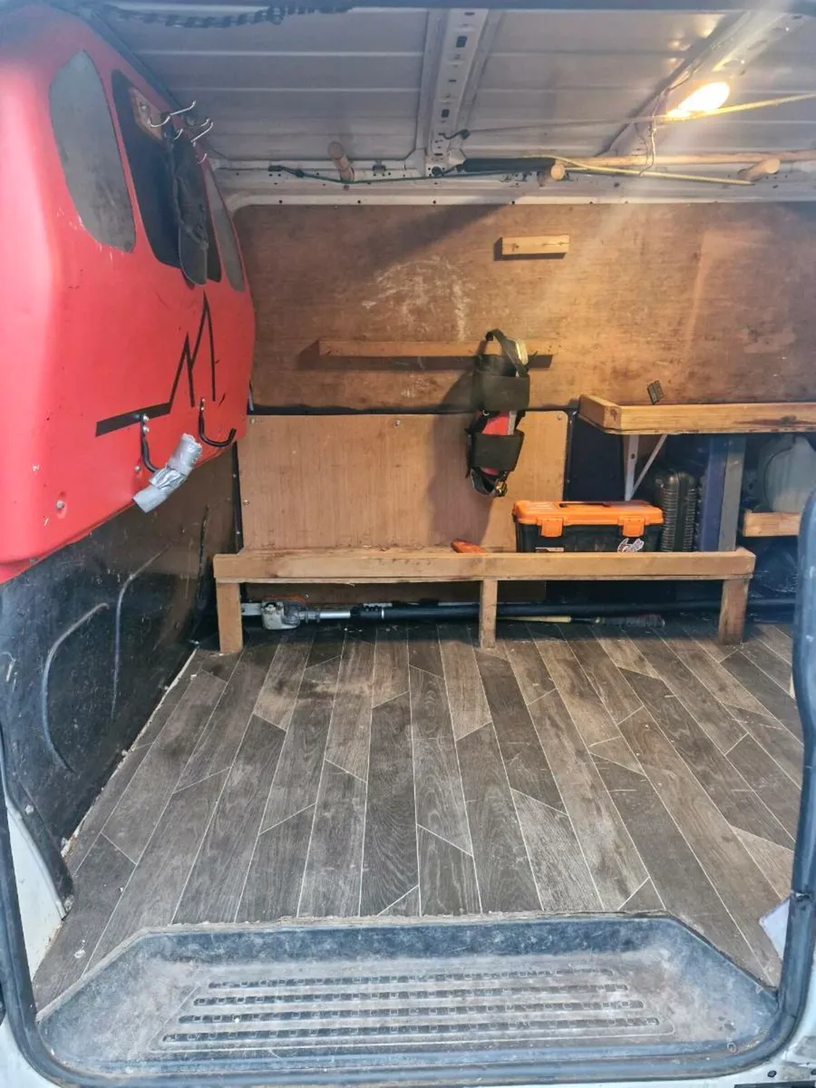 VW Transporter LWB **price drop** - Image 4