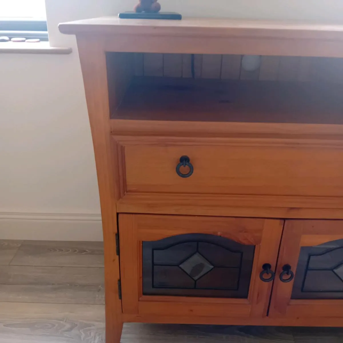 Tv / storage unit - Image 2