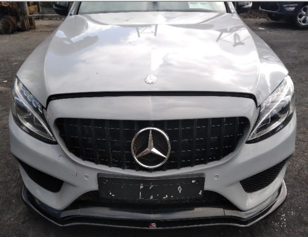 2015 Mercdes C220 AMG Line W205 Complete Front End - Image 3
