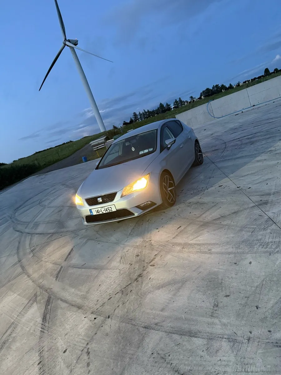 Car - Image 3