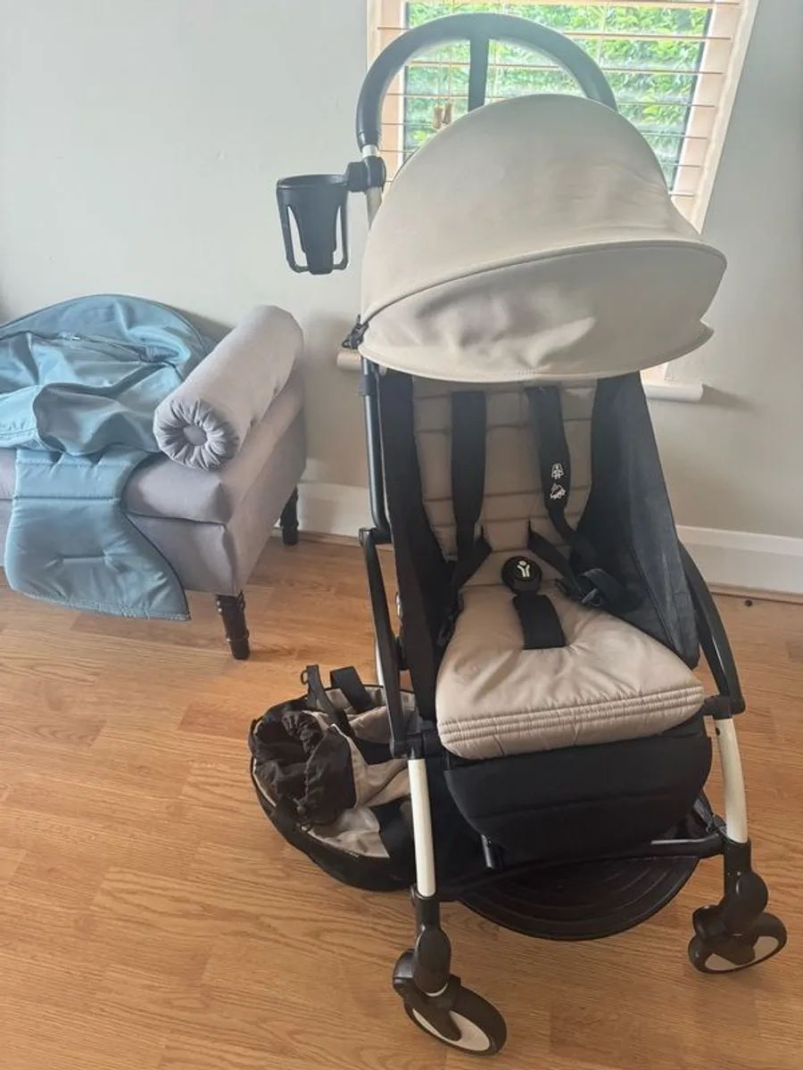 stroller - Image 1