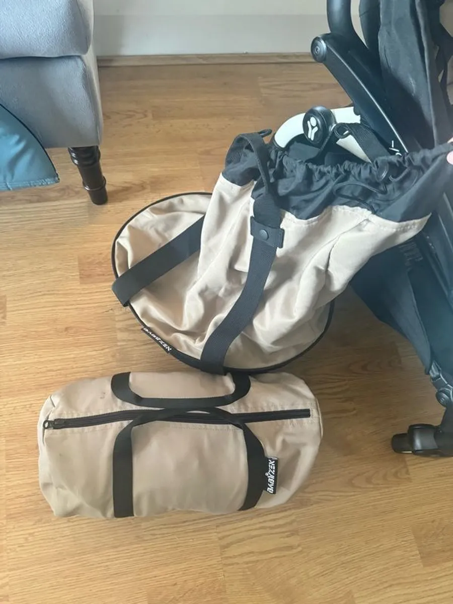 stroller - Image 3