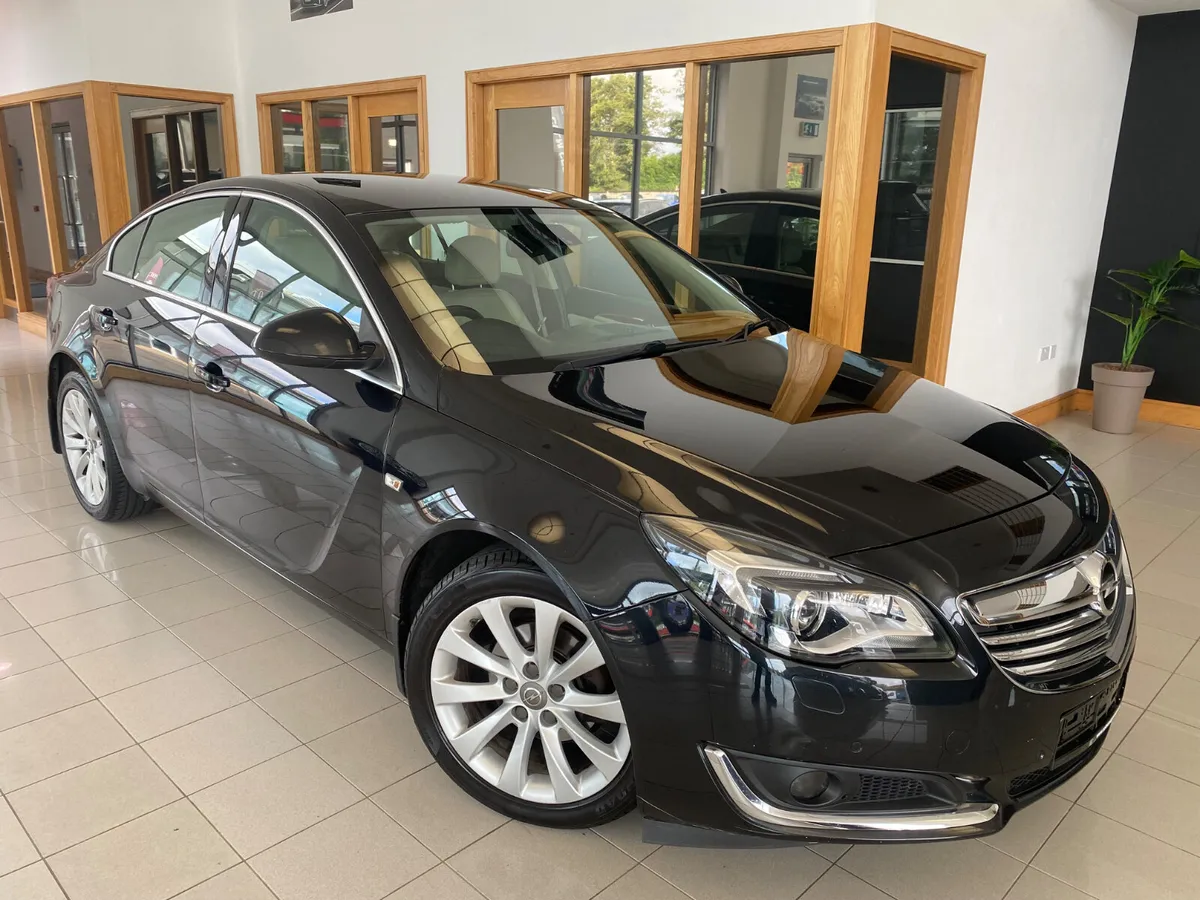 Opel Insignia 2015 Elite 170PS 5DR - Image 1