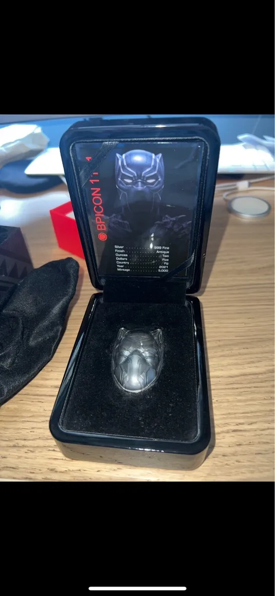 Fiji Black Panther Coin 2Oz 1/5000 Limited Edition - Image 1