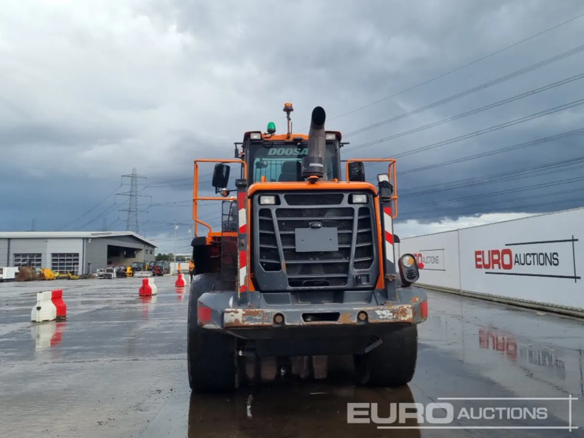 2020 Doosan DL300-5 - Image 3