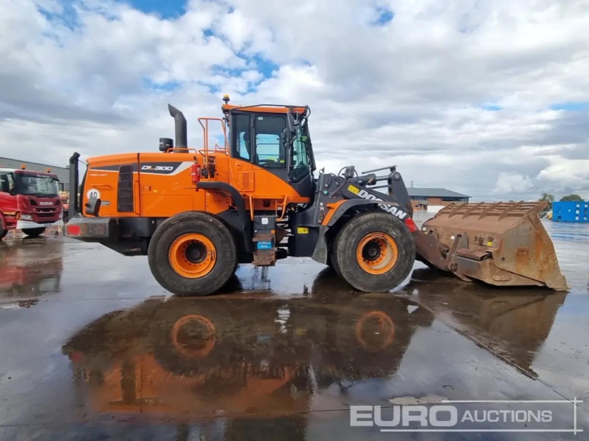 2020 Doosan DL300-5 - Image 4