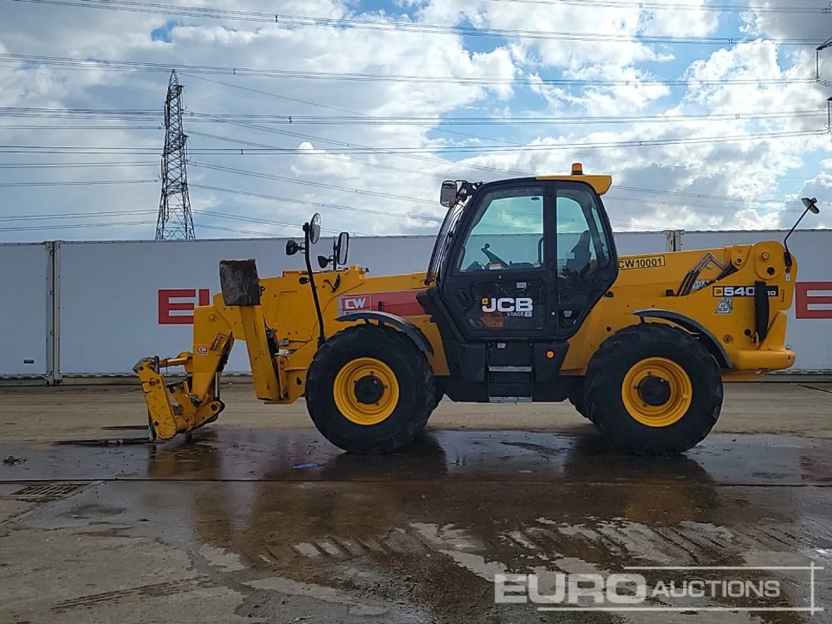 2021 JCB 540-200 - Image 2
