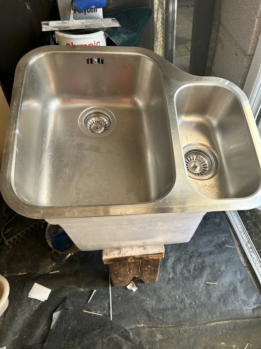 Stainless steel 1.5 Franke sink - Image 1