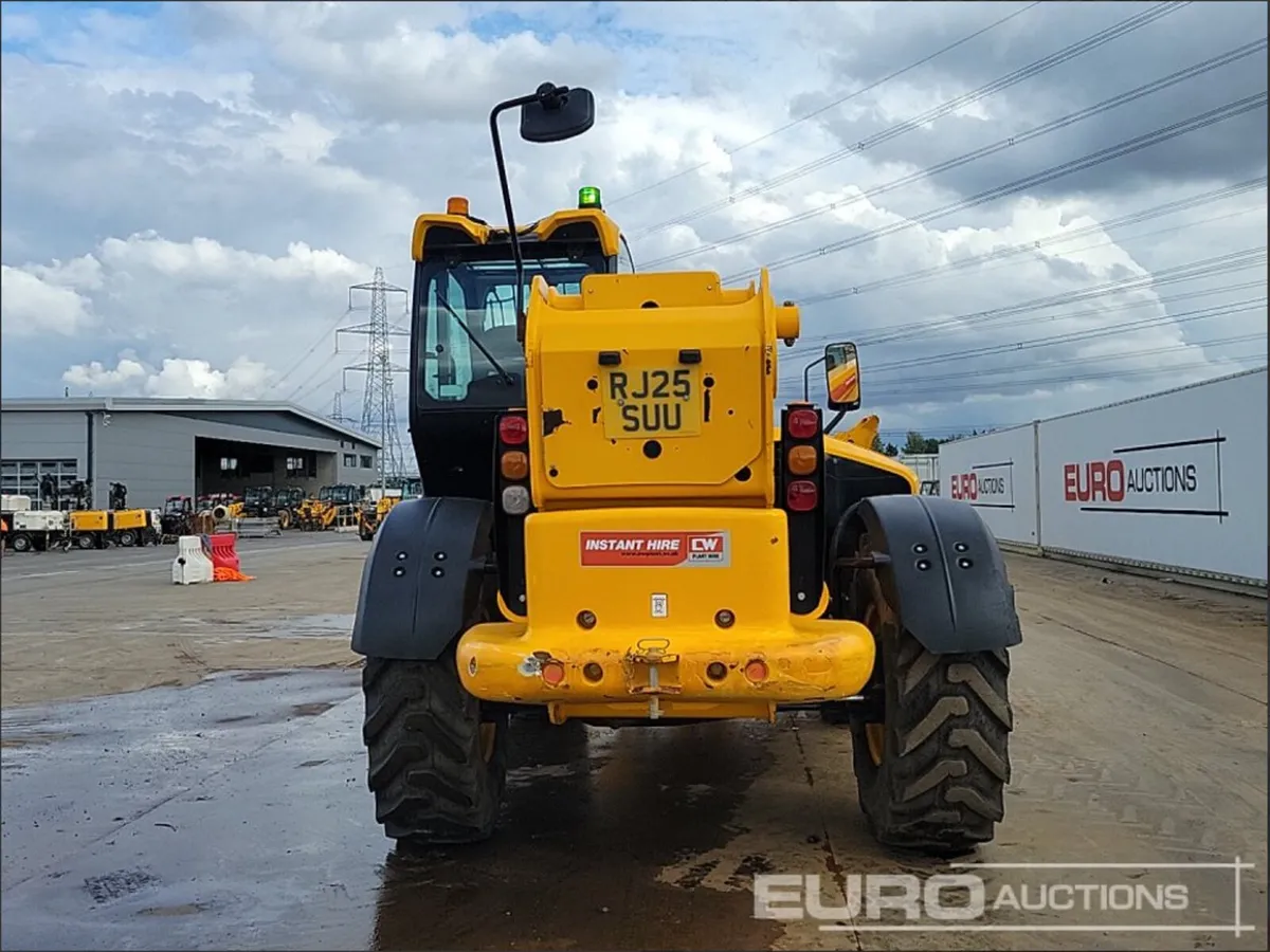 2021 JCB 540-200 - Image 3