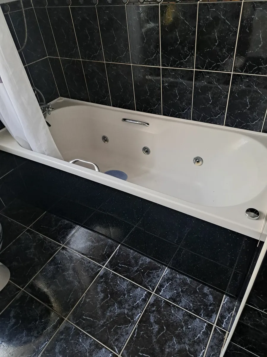 Looking for tiles - Image 2