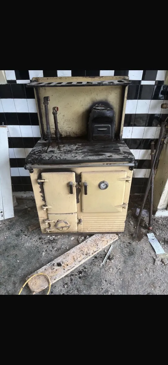 Rayburn cooker