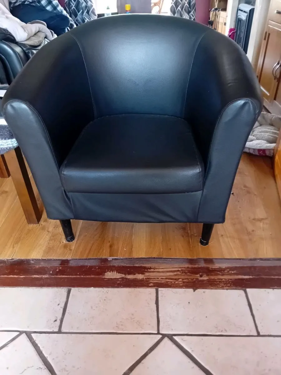Tub chair leatherette  black - Image 1