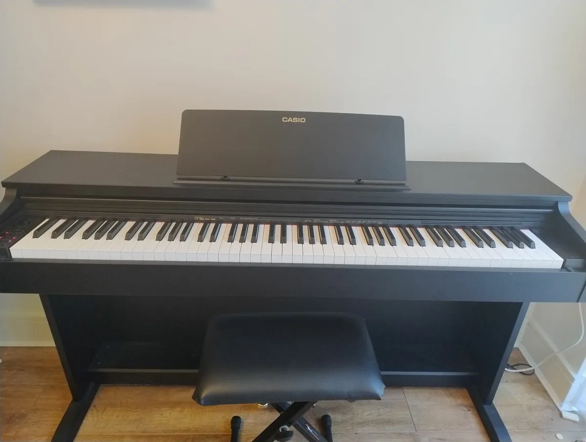 Casio AP-270 Piano - Image 1