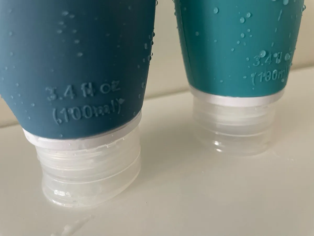 Travel Squeezy Bottles 100ml x2 - Image 2