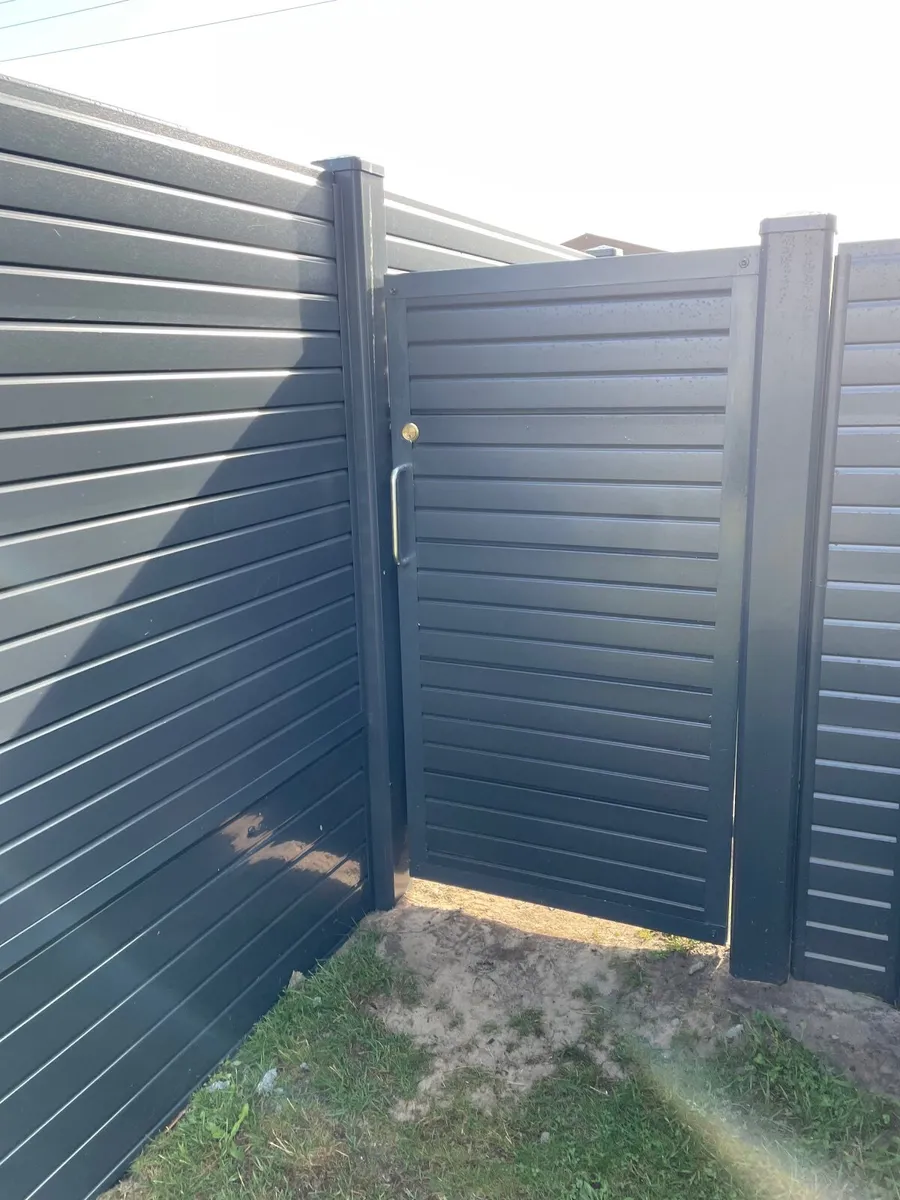 Gates - Image 3