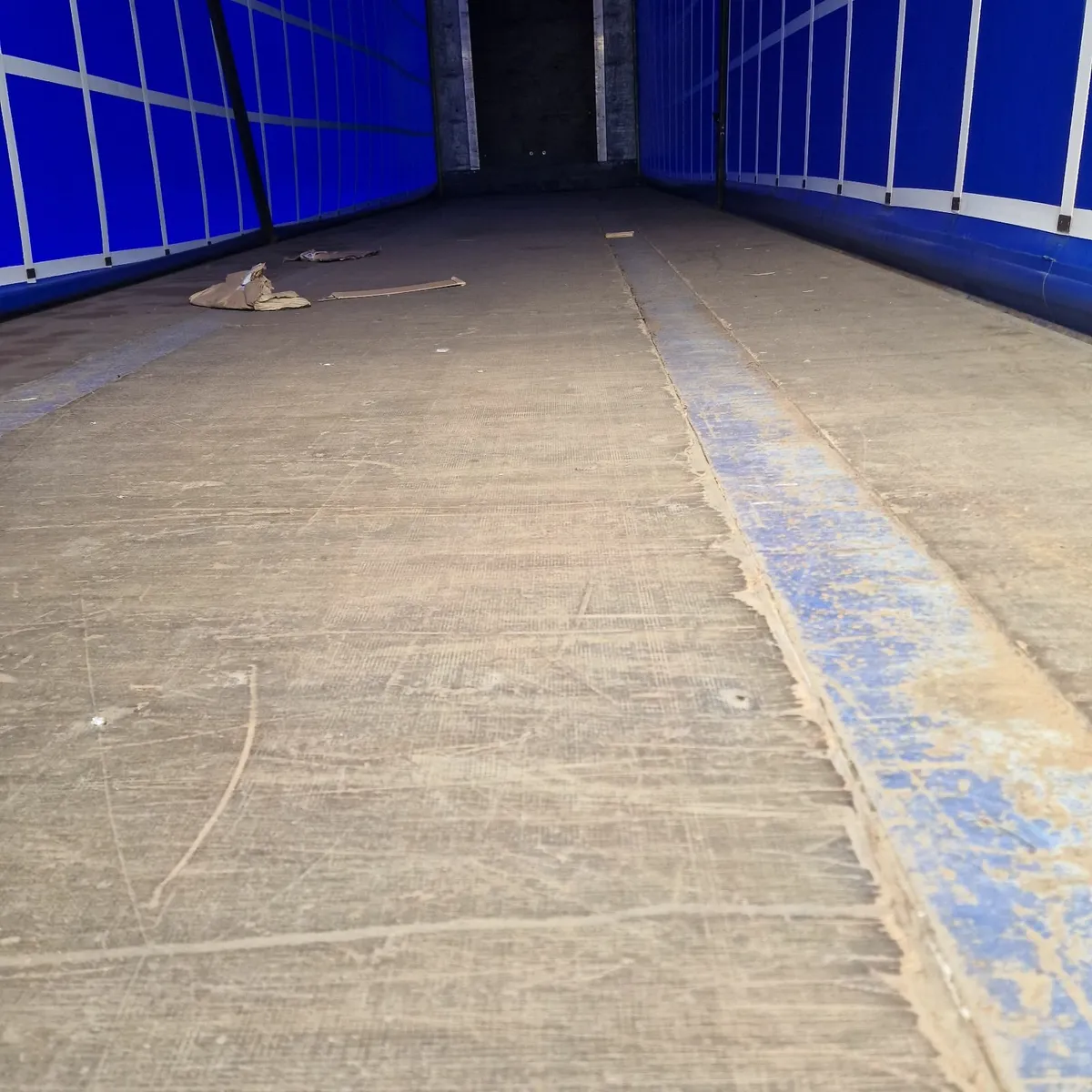Curtainsider Trailer - Image 3