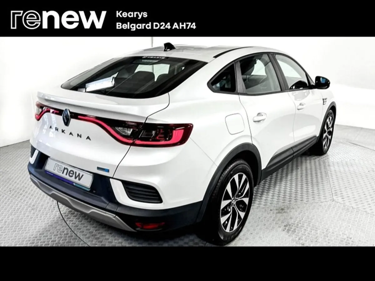 Renault Arkana Iconic E-tech Hybrid 145 Auto - Image 3