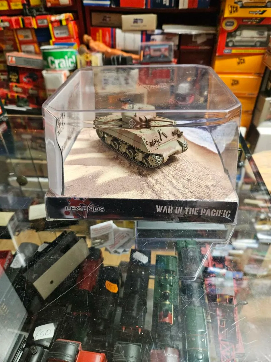 Corgi American WW2 Sherman Tank 1.50 - Image 1