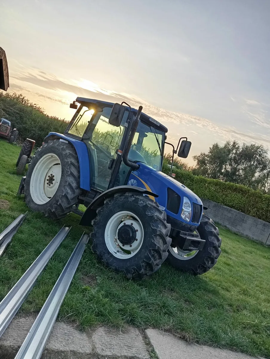 2008 new holland TL90A - Image 1