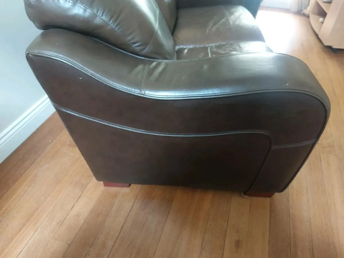 2 -Seater Couch - Image 3