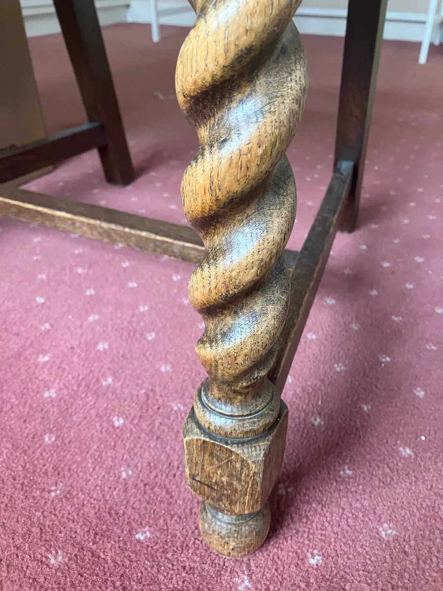 Vintage oak chairs - Image 3