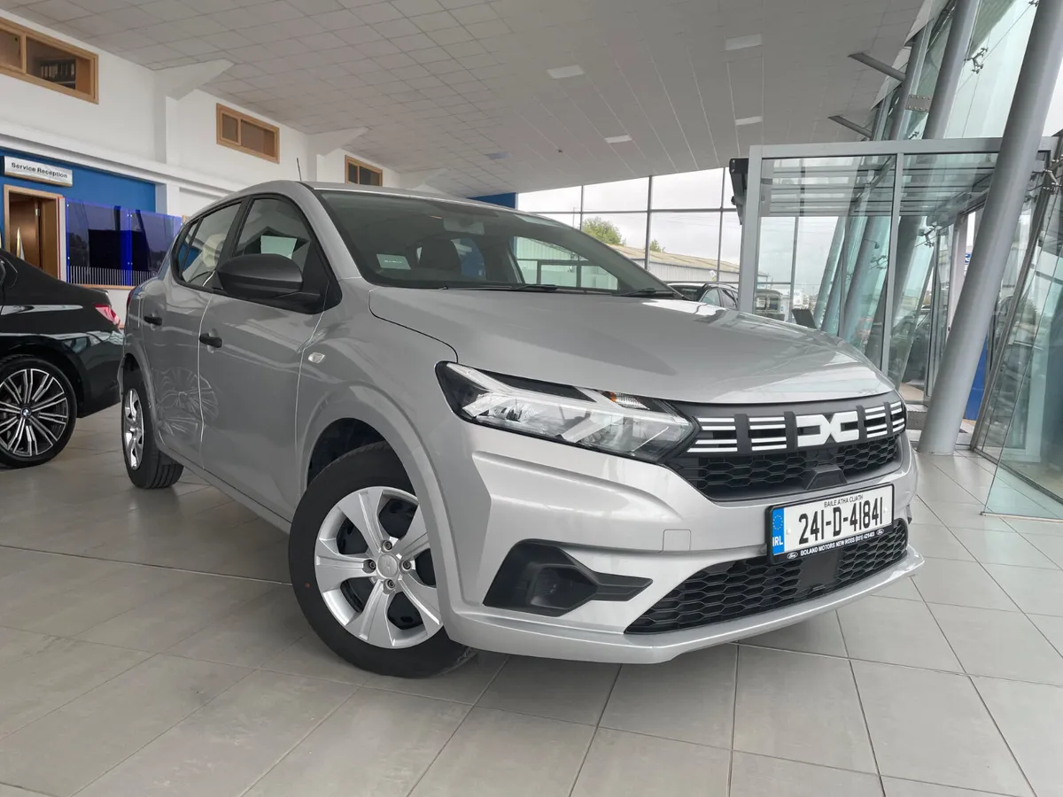 Dacia Sandero 1.0 Petrol - Image 1