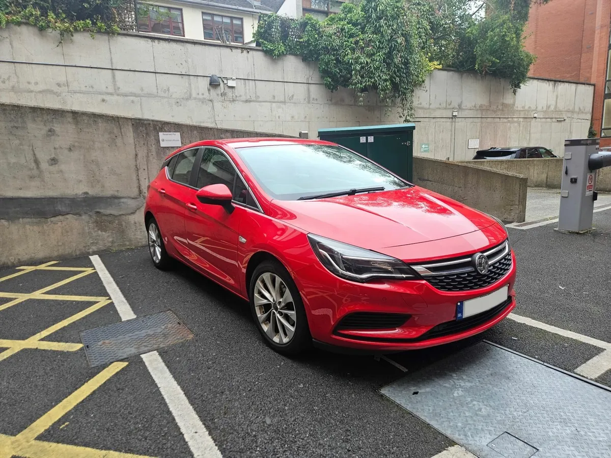 2016 Vauxhall Astra 1.0l - 113k KMs - Image 1