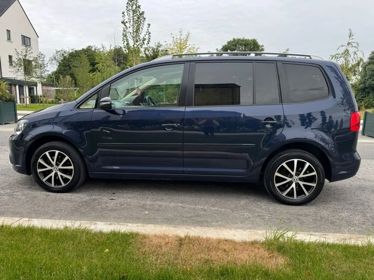 2014  Volkswagen Touran 1.6 Diesel 7 Seater 7 speed Automatic with brand new Nct - Image 4