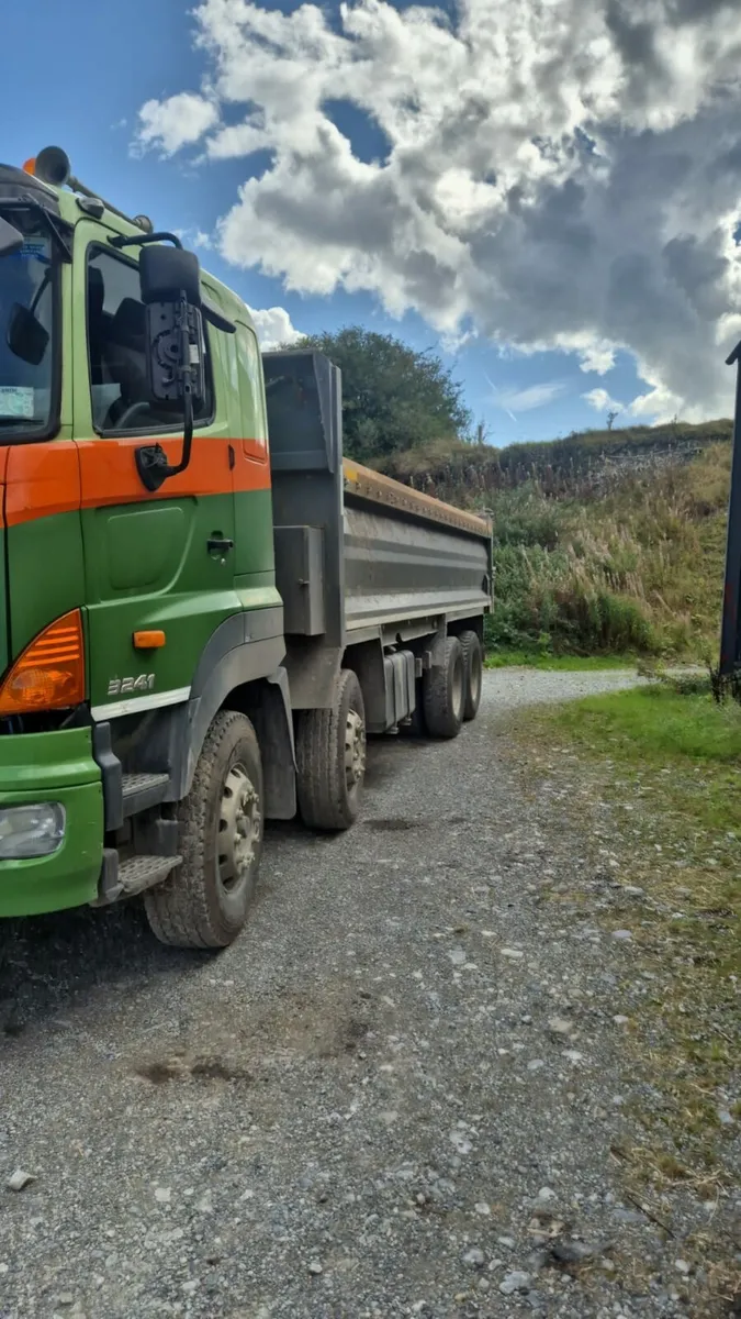 Lorry - Image 2