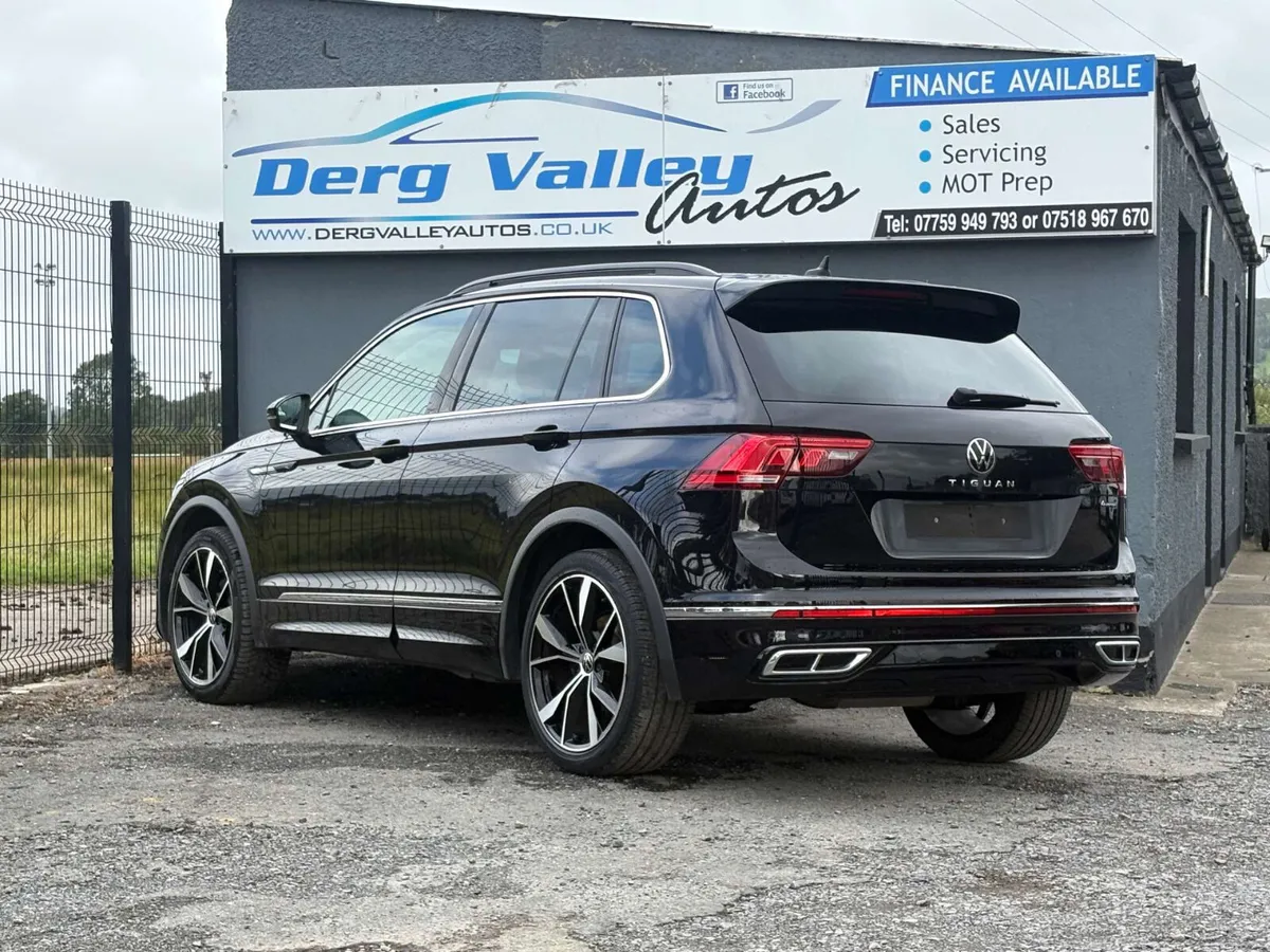 Volkswagen Tiguan 2021 - Image 2