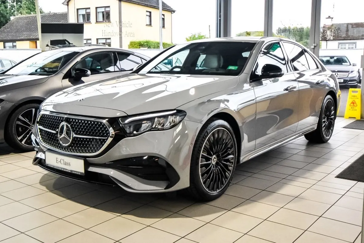 Mercedes-Benz E-Class E300de AMG Plus Night Pack - Image 3