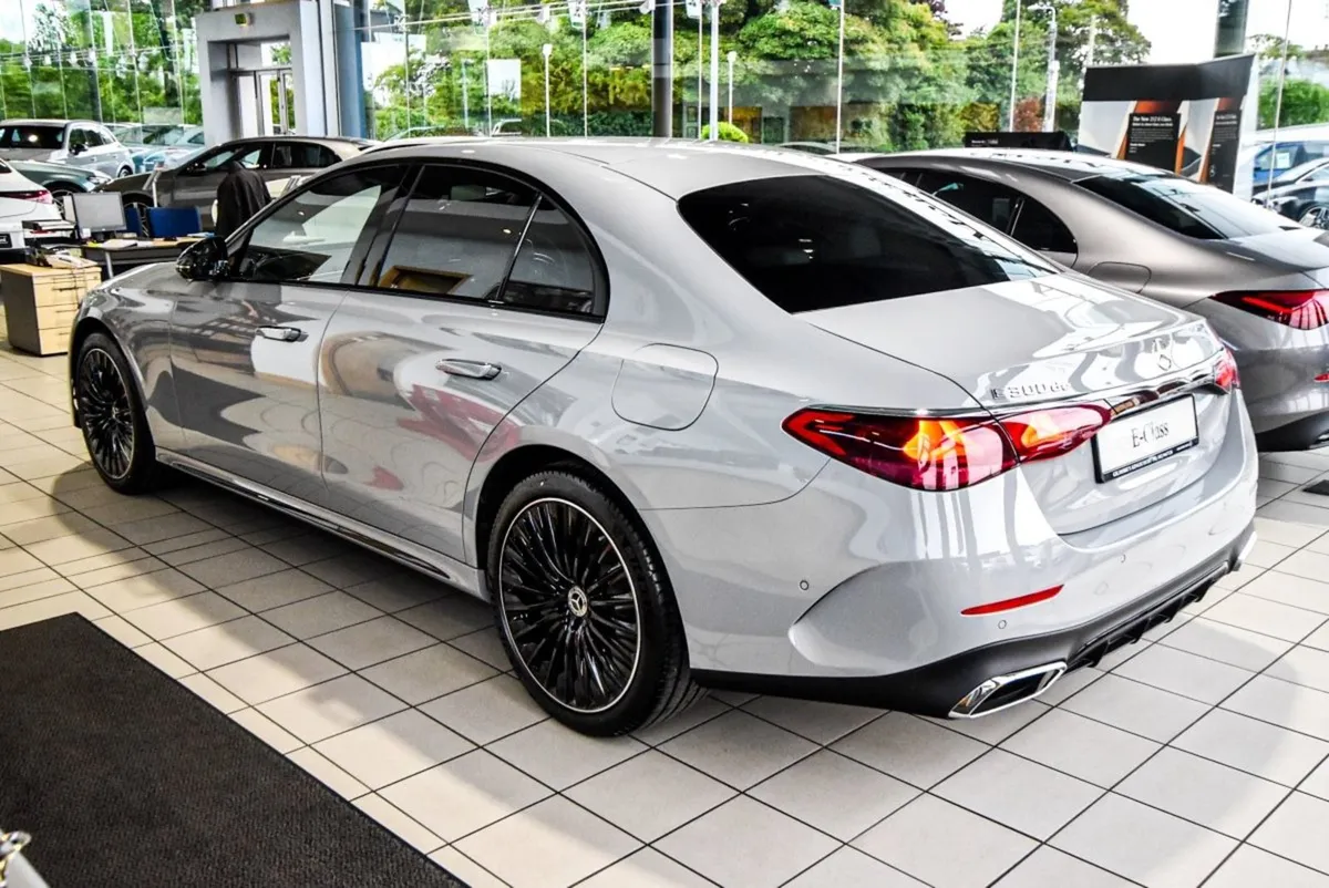 Mercedes-Benz E-Class E300de AMG Plus Night Pack - Image 2