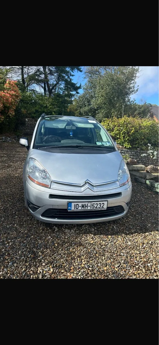 Car - Image 2