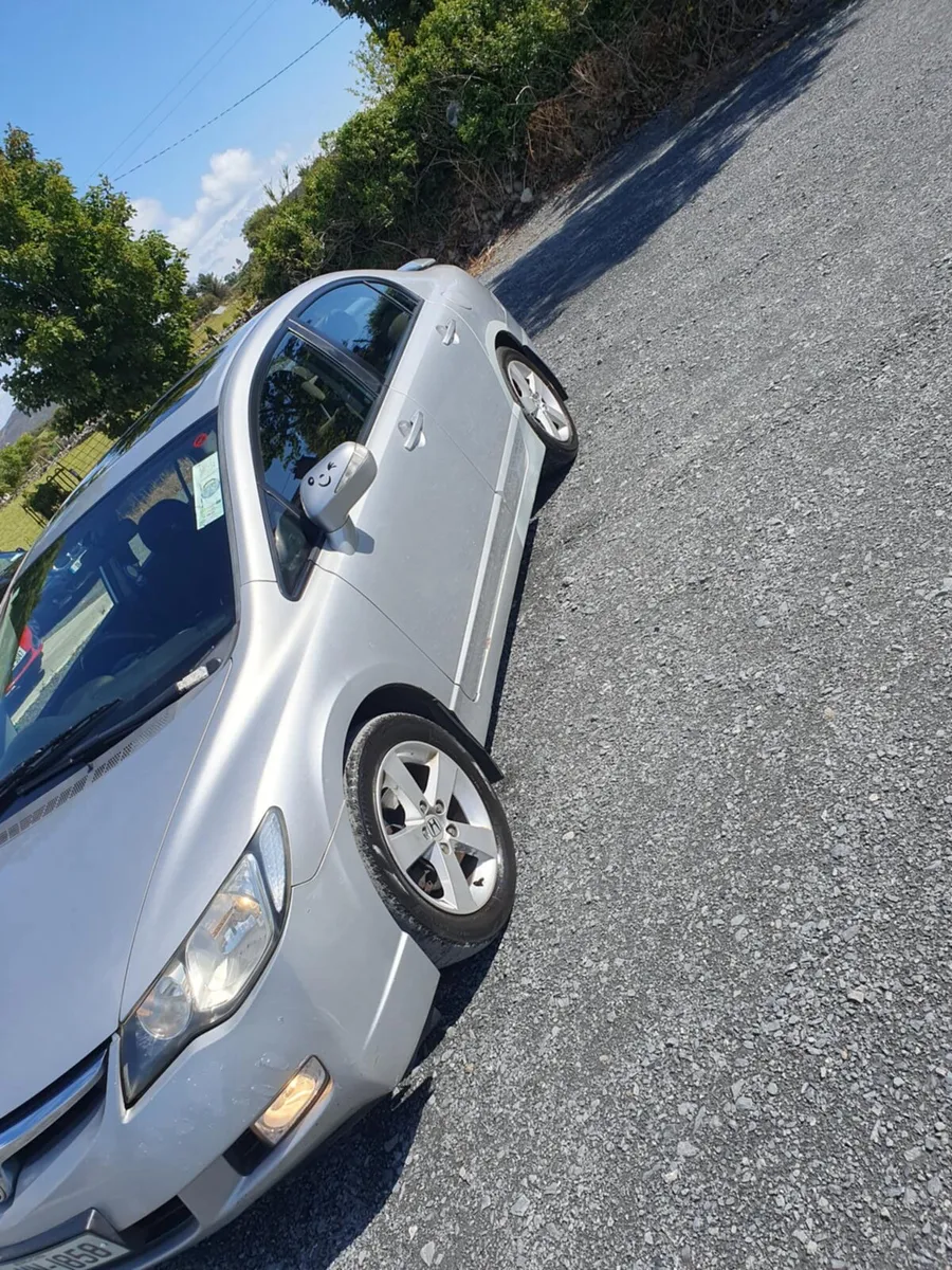 06 honda civic Automatic - Image 3