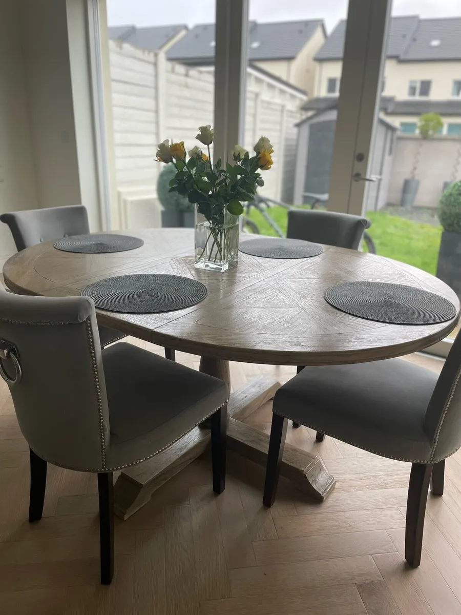 Dining table wooden - Image 1